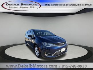 Used 2017 Chrysler Pacifica Touring Plus w/ Tire & Wheel Group video 1