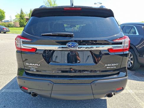 Used 2023 Subaru Ascent Limited w/ Technology Package AWD/4WD image 6
