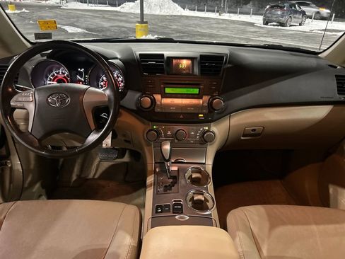 Used 2010 Toyota Highlander 4WD image 20