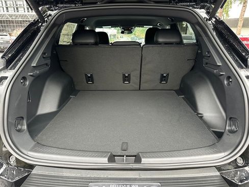 New 2026 Chevrolet Equinox EV LT image 14