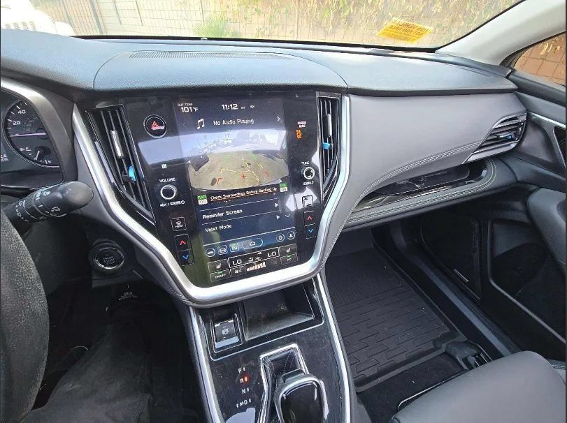 Used 2024 Subaru Outback Onyx Edition AWD/4WD image 3
