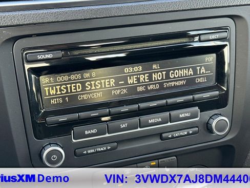 Used 2013 Volkswagen Jetta SE image 33