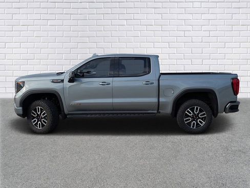 Used 2024 GMC Sierra 1500 AT4 w/ Technology Package image 2