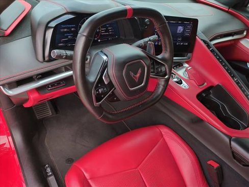 Used 2021 Chevrolet Corvette Stingray Premium Conv w/ Z51 Performance Package image 10