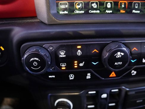 Certified 2021 Jeep Wrangler Unlimited Rubicon image 7