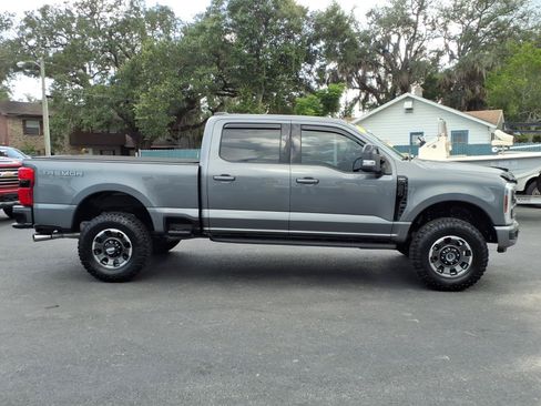 Used 2024 Ford F250 Lariat w/ Lariat Ultimate Package AWD/4WD image 6