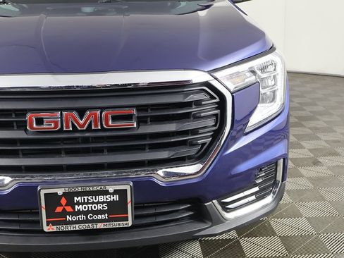 Used 2022 GMC Terrain SLE w/ Driver Convenience Package image 12