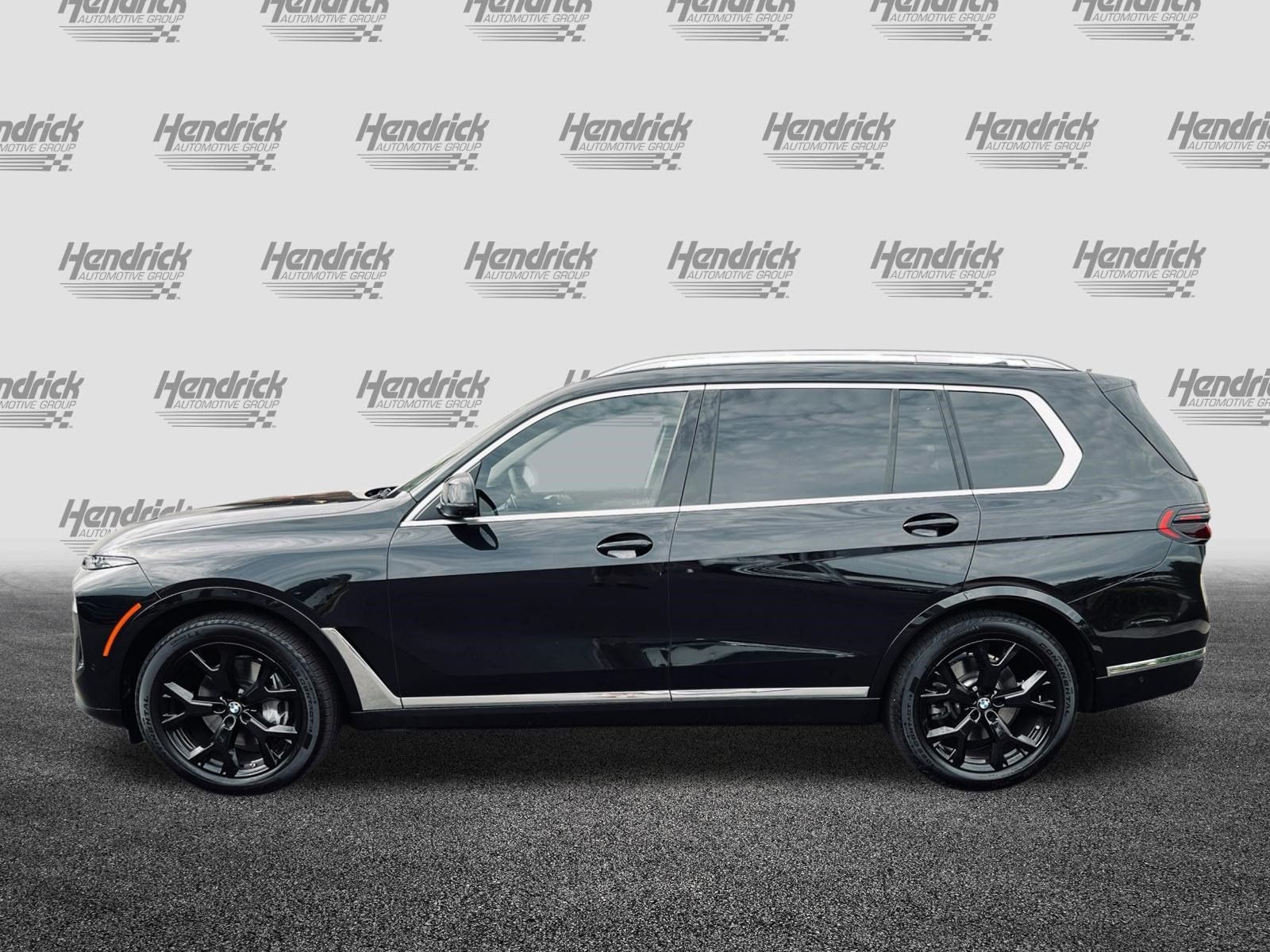 Certified 2026 BMW X7 xDrive40i w/ Premium Package AWD/4WD image 7