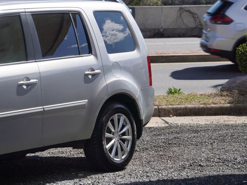 Used 2013 Honda Pilot EX image 16