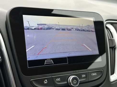 Used 2025 Chevrolet Malibu LT image 19