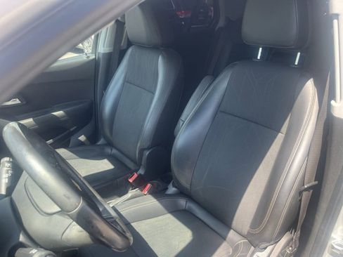 Used 2017 Chevrolet Trax LT w/ Driver Confidence Package image 15