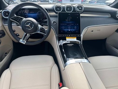New 2026 Mercedes-Benz GLC 350e 4MATIC image 7