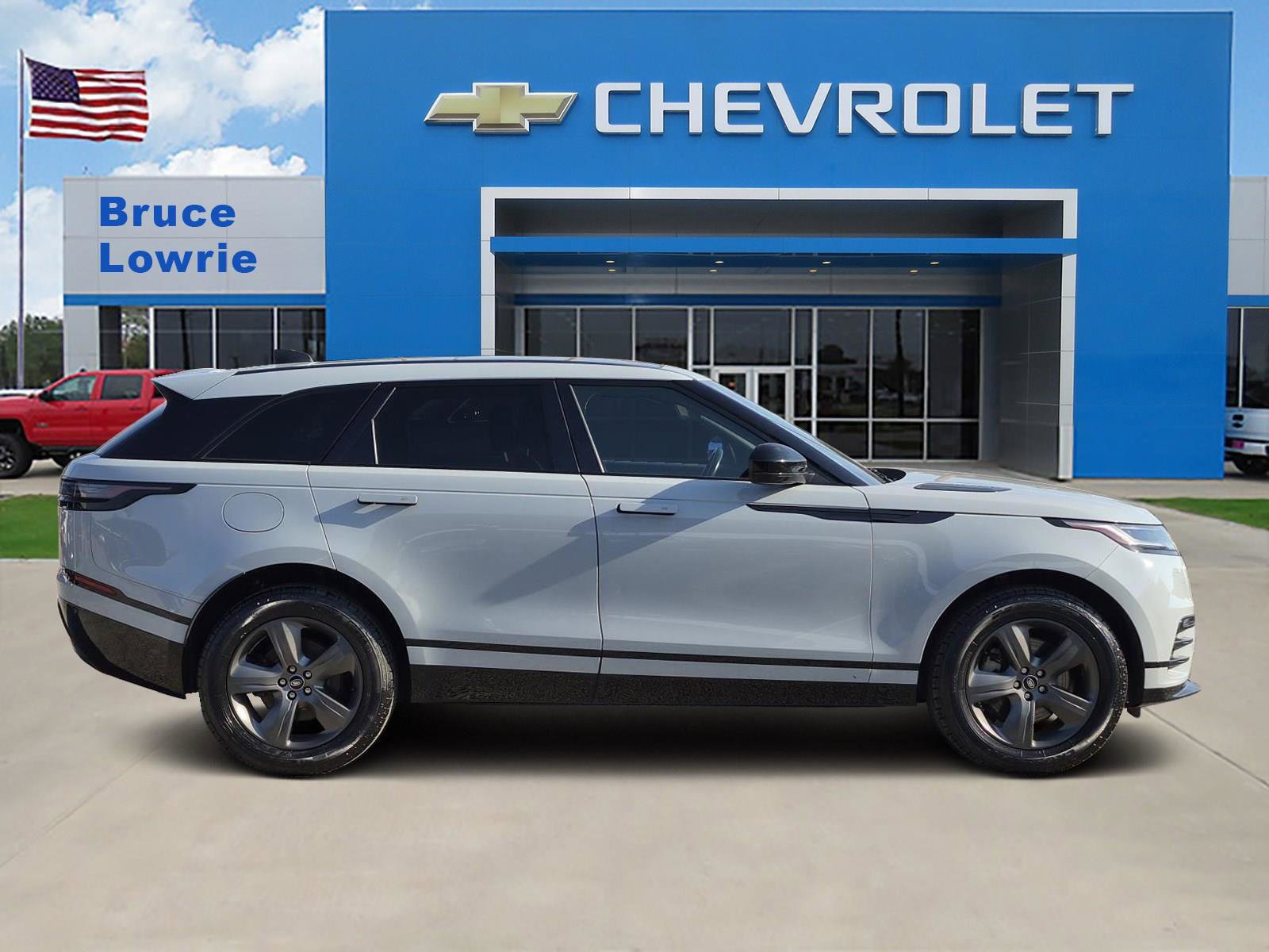 Used 2025 Land Rover Range Rover Velar Dynamic SE AWD/4WD image 6