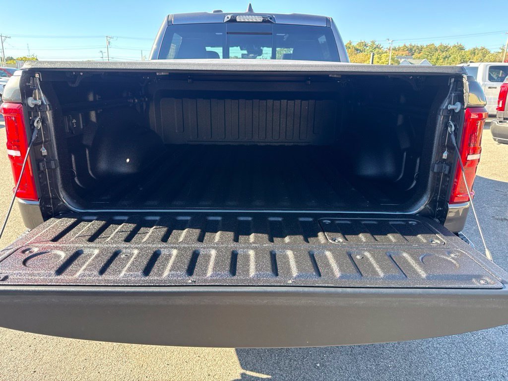 New 2027 RAM 1500 Limited AWD/4WD image 25
