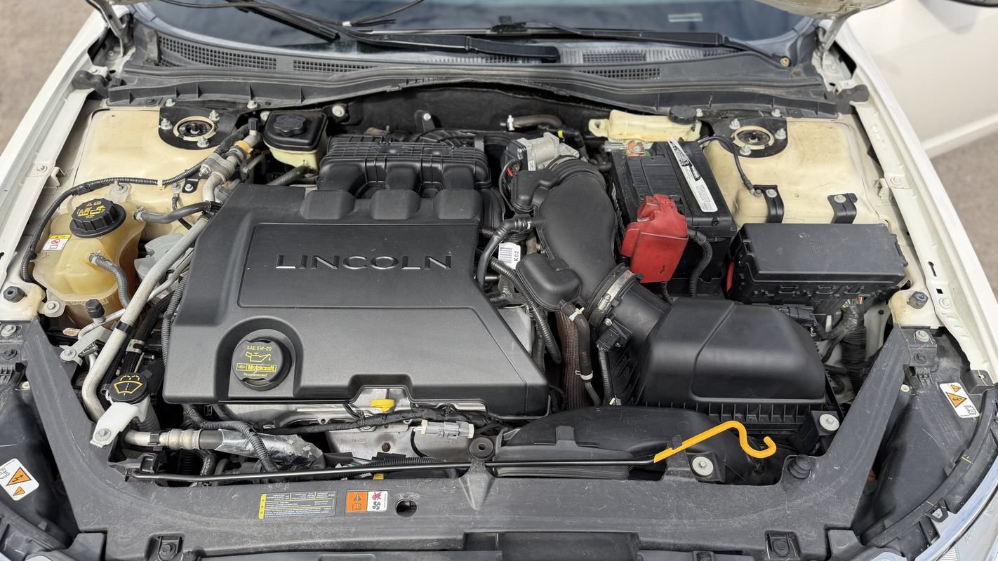 Used 2010 Lincoln MKZ AWD image 35