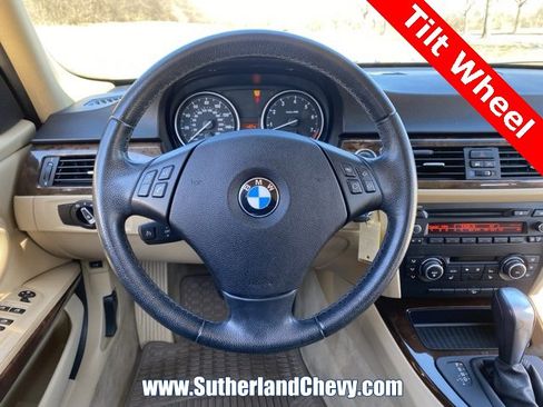 Used 2010 BMW 328i xDrive Sedan image 18