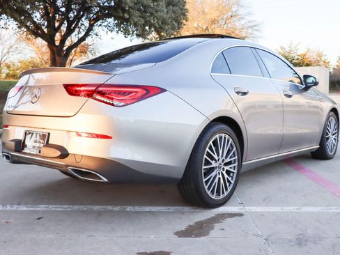 Used 2020 Mercedes-Benz CLA 250 image 7
