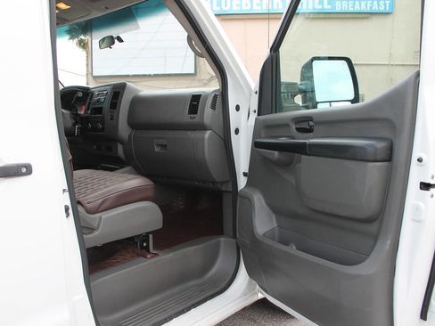 Used 2016 Nissan NV 3500 S w/ Power Package RWD image 38