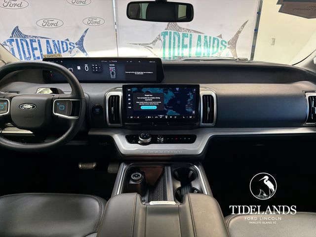 Certified 2025 Ford Expedition Active RWD image 24