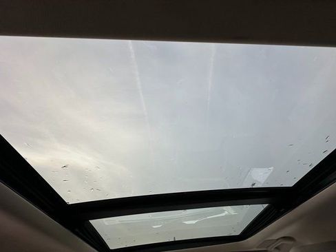 Used 2022 Ford Expedition Platinum image 17