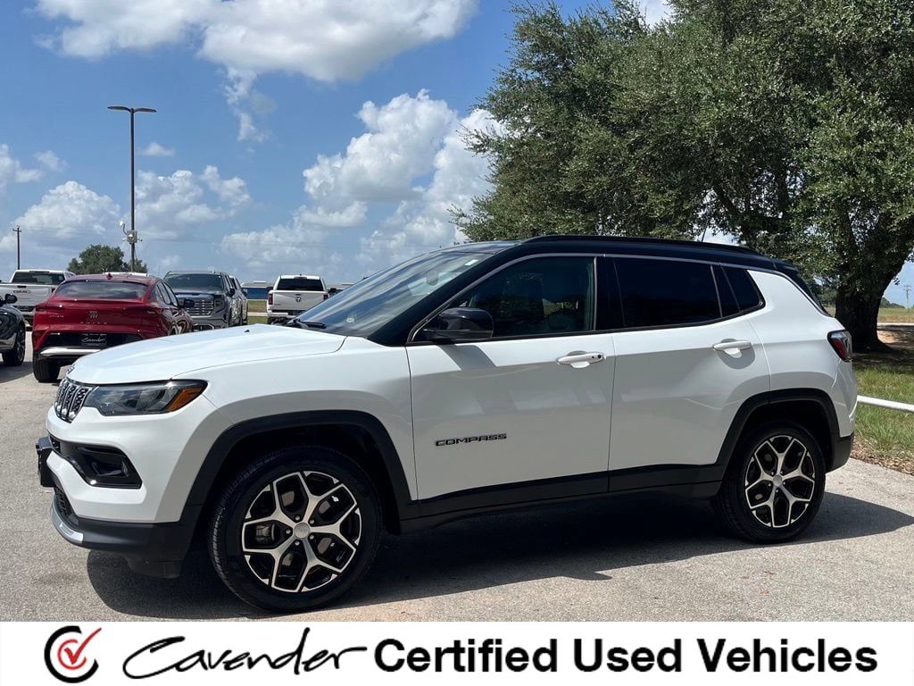 Used 2024 Jeep Compass Limited AWD/4WD image 1