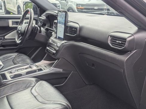 Used 2020 Ford Explorer ST w/ Premium Technology Package AWD/4WD image 23