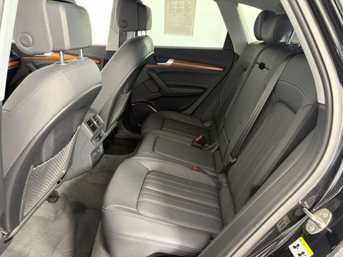 Certified 2023 Audi Q5 2.0T Premium AWD/4WD image 7
