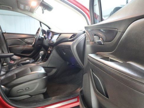 Used 2017 Buick Encore Essence image 10