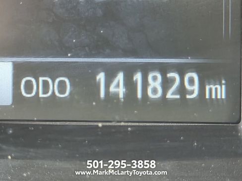 Used 2018 Toyota Tacoma SR5 RWD image 23