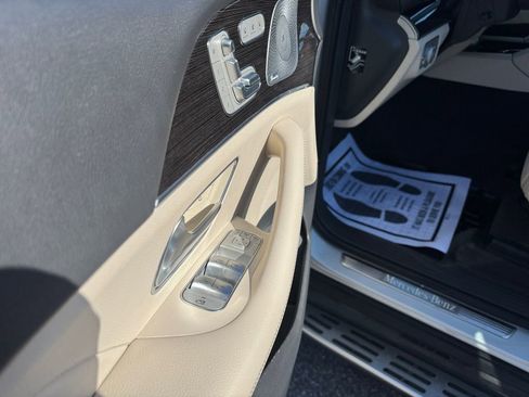 Certified 2020 Mercedes-Benz GLS 450 4MATIC image 17