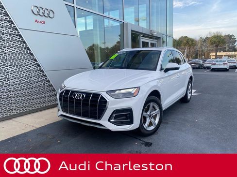 Used 2023 Audi Q5 2.0T Premium w/ Convenience Package image 1