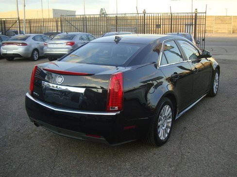 Used 2011 Cadillac CTS Luxury image 5
