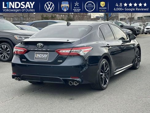Used 2018 Toyota Camry XSE image 6