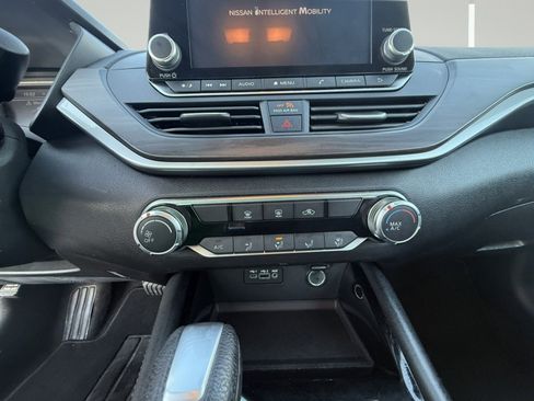 Used 2023 Nissan Altima 2.5 SV image 20