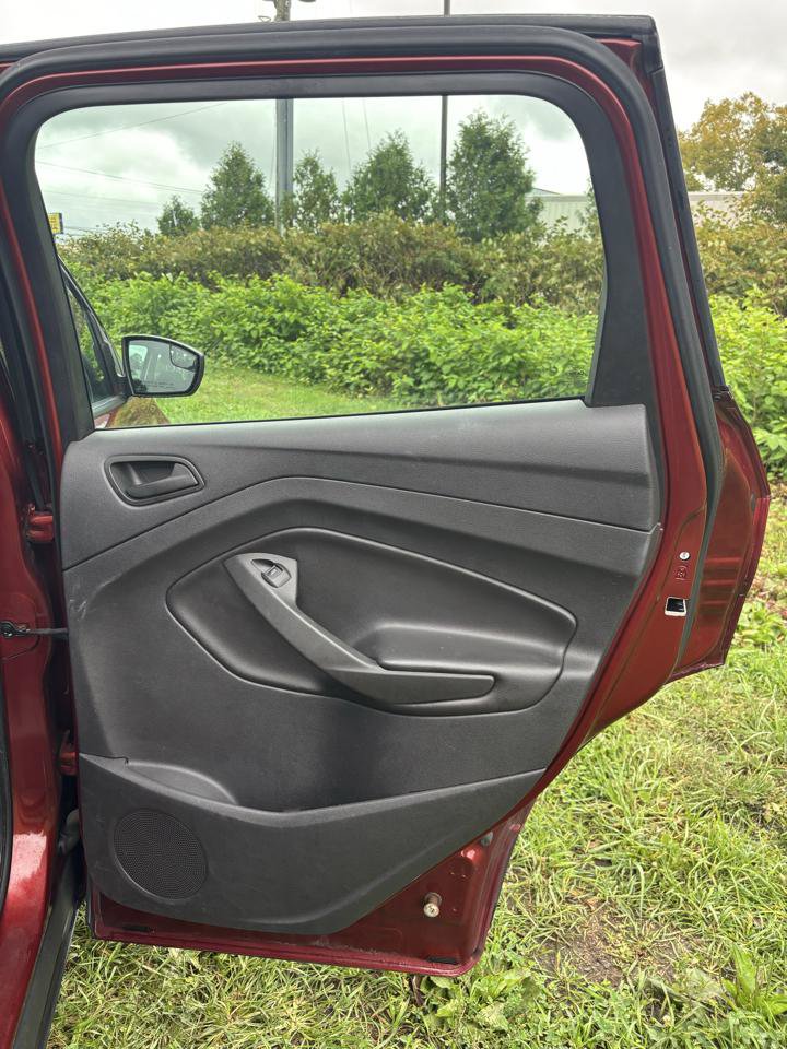 Used 2014 Ford Escape S FWD image 24