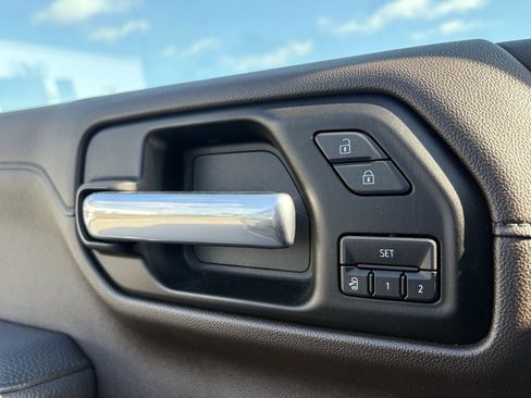 Used 2019 GMC Sierra 1500 Denali w/ Denali Ultimate Package image 11