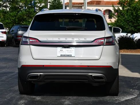 Used 2023 Lincoln Nautilus Reserve w/ Equipment Group 201A AWD/4WD image 9