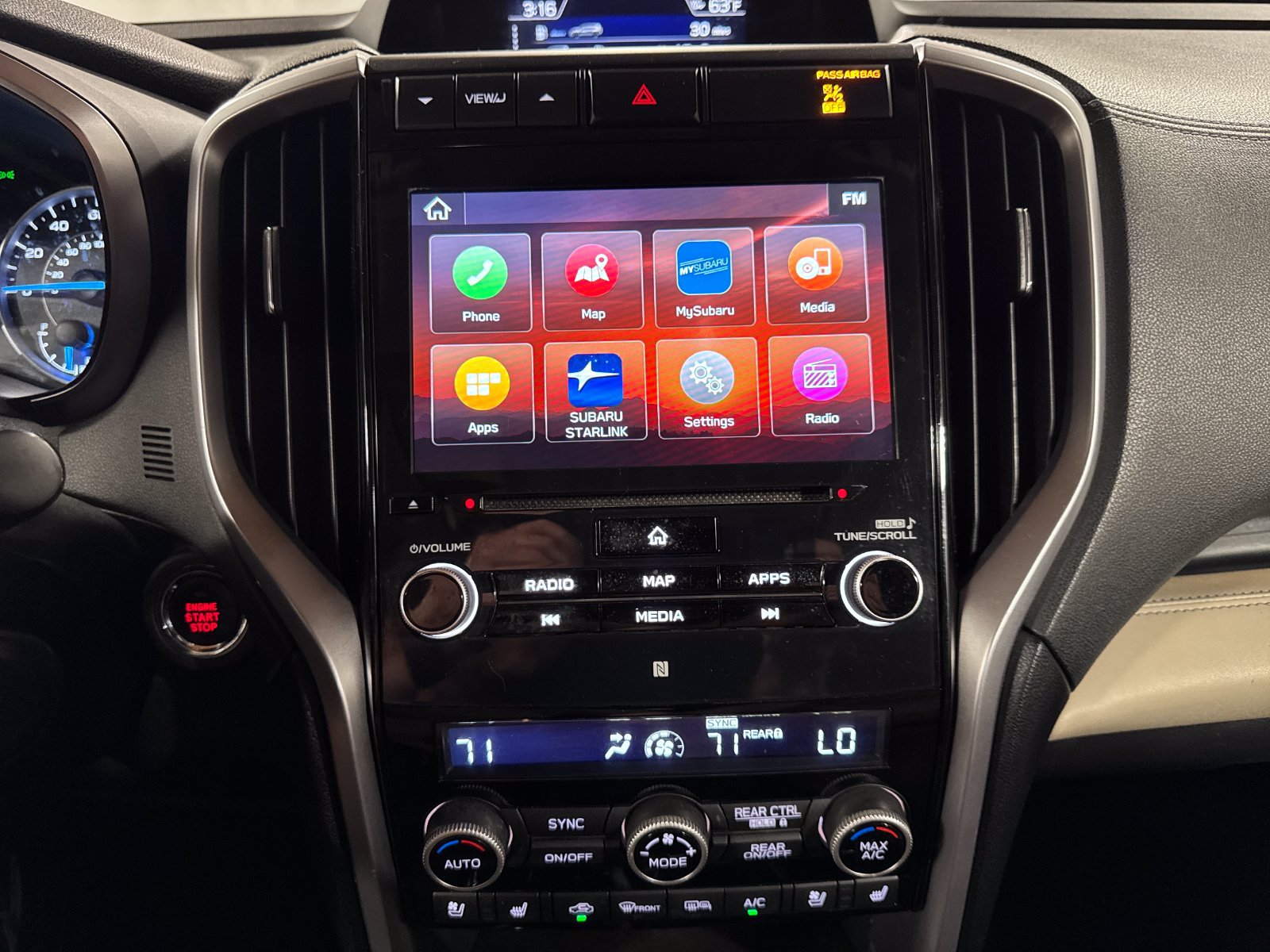 Used 2019 Subaru Ascent Touring AWD/4WD image 22