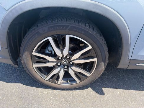 Used 2022 Honda Pilot Elite image 12