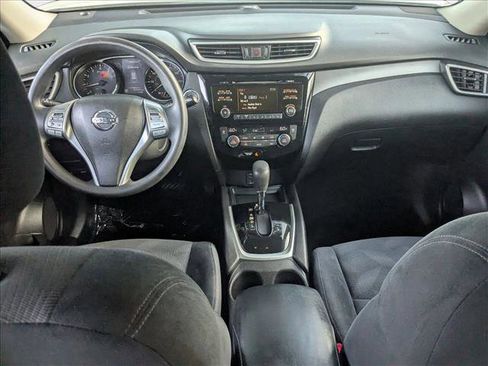 Used 2015 Nissan Rogue SV image 17
