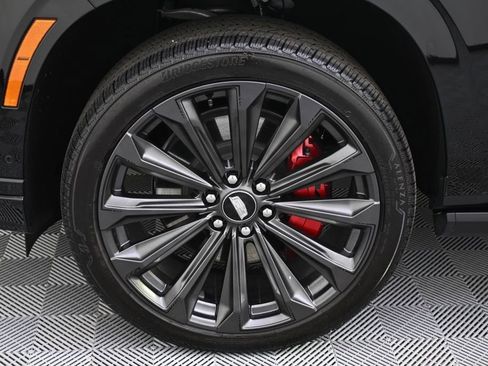 Certified 2026 Cadillac Escalade V w/ LPO, Floor Liner Package image 21