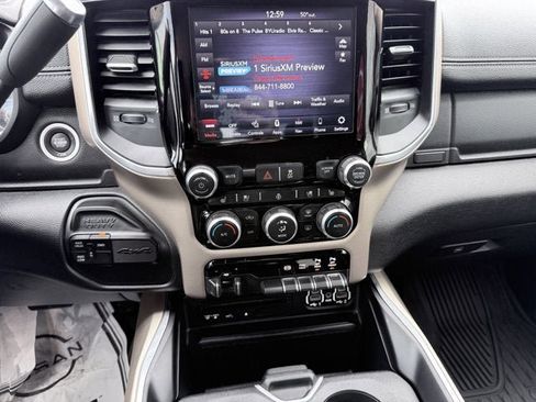 Used 2019 RAM 3500 Laramie AWD/4WD image 15