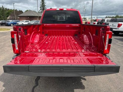 Used 2024 Ford F350 Lariat w/ Lariat Ultimate Package AWD/4WD image 7