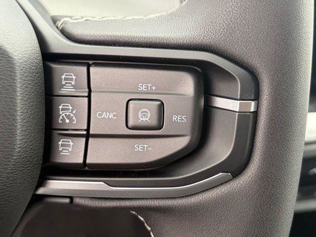 New 2026 Jeep Cherokee Laredo AWD/4WD image 15