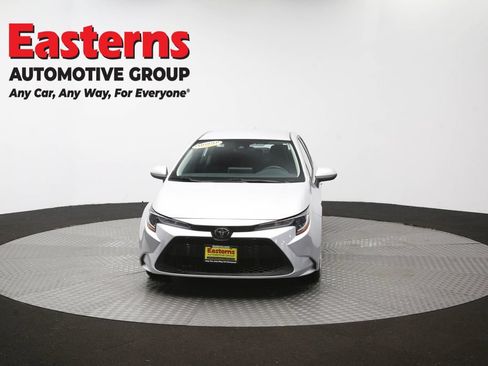 Used 2022 Toyota Corolla LE FWD image 52