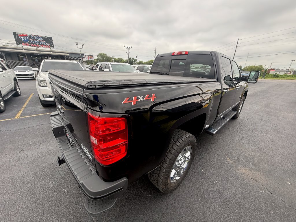 Used 2019 Chevrolet Silverado 2500 High Country w/ Duramax Plus Package AWD/4WD image 3