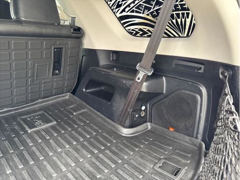 Used 2016 Toyota 4Runner Limited image 16