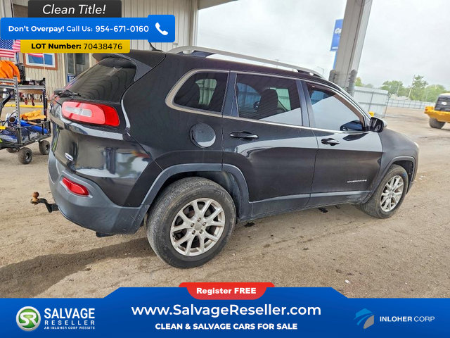 Used 2015 Jeep Cherokee Latitude w/ Comfort/Convenience Group AWD/4WD image 4