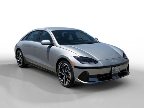 Used 2024 Hyundai Ioniq 6 SEL RWD image 7