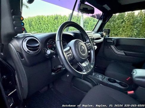 Used 2017 Jeep Wrangler Unlimited Sport w/ Quick Order Package 24S AWD/4WD image 27